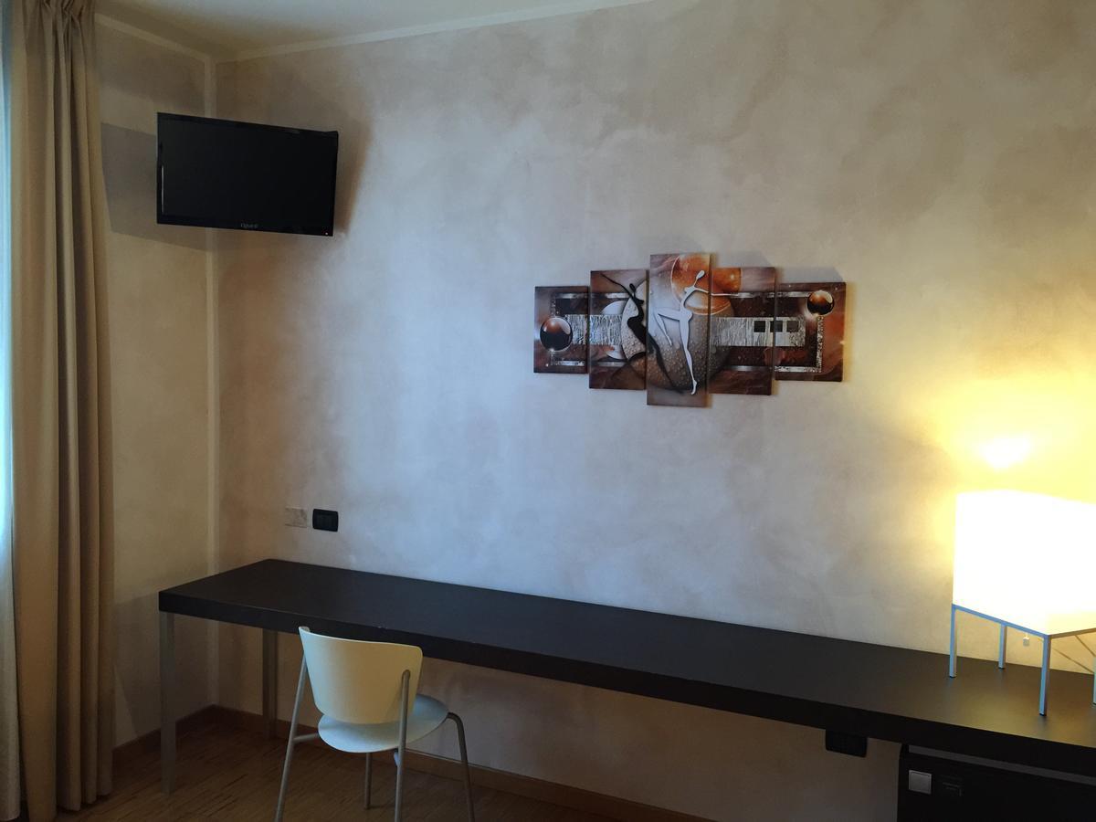Corte Girlanda Affittacamere 3*