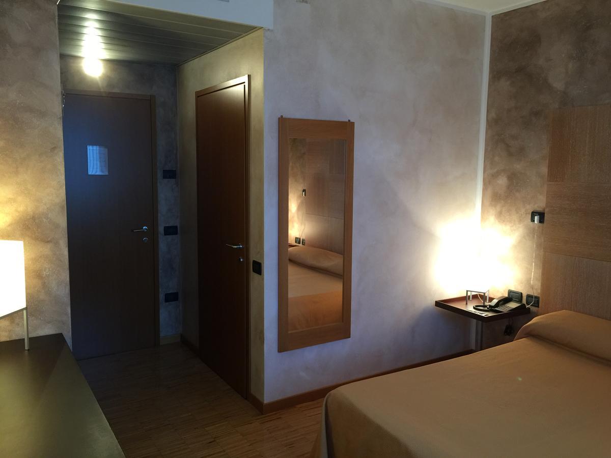 Corte Girlanda Affittacamere 3*